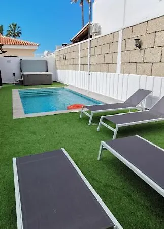 Villa Rosa *